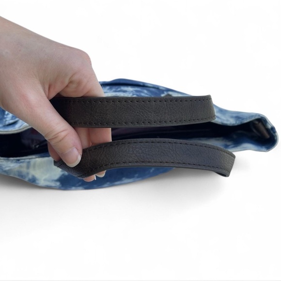 Thirty One Tie Dye Window Shopper Tote Sky Cotton Denim Blue - Picture 3 of 9